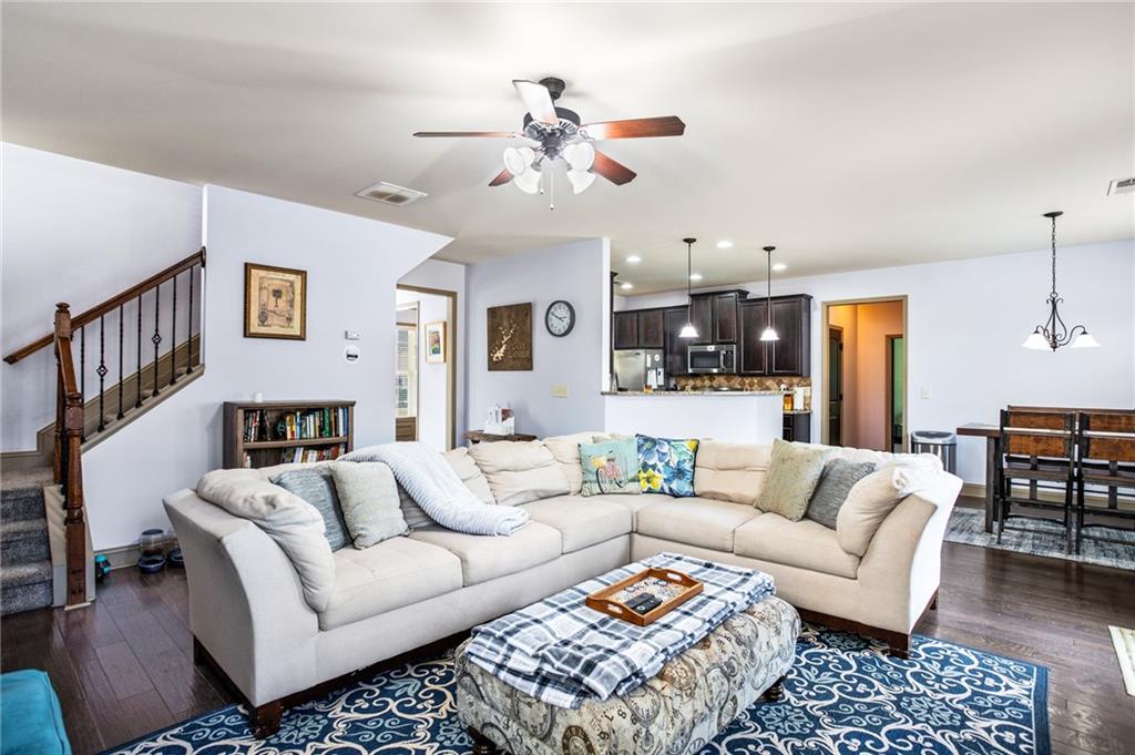 2195 Well Springs Drive, Buford, Georgia image 18