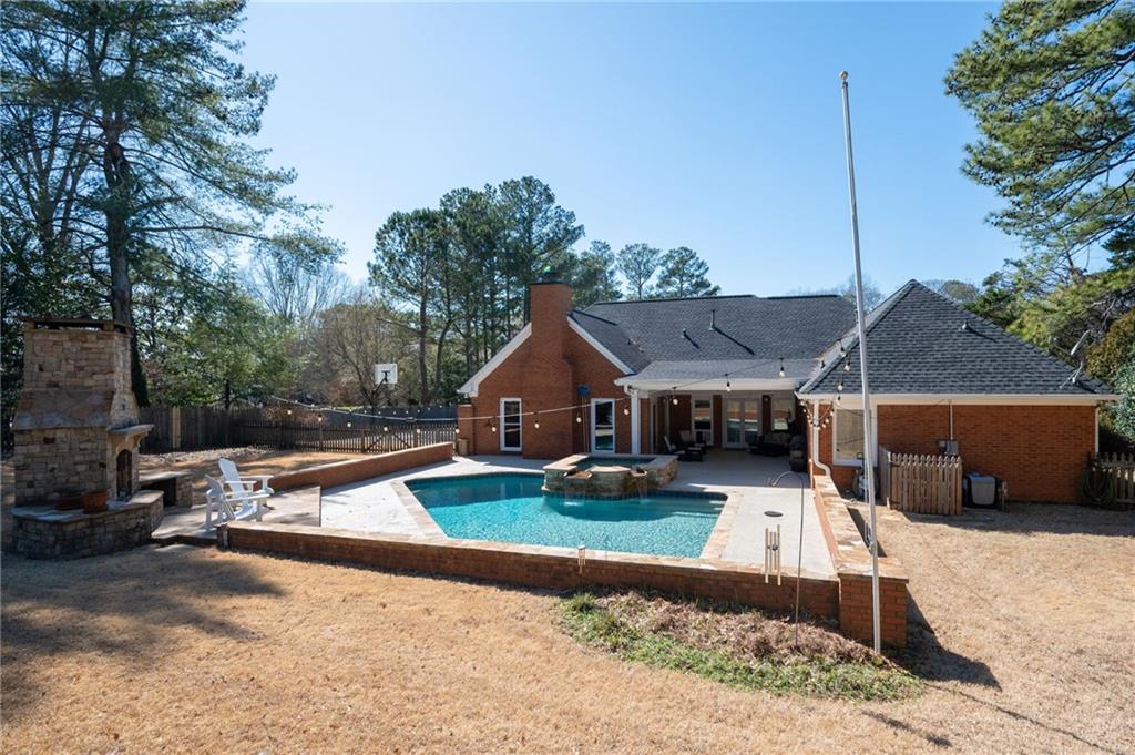 330 Todwick Drive, Roswell, Georgia image 34