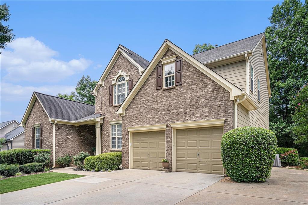 223 Sterling Brook ln