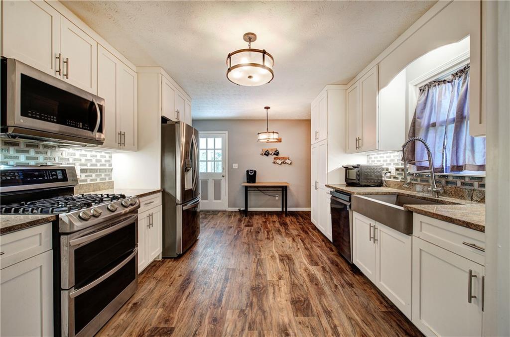 36 Skyview Circle, Cartersville, Georgia image 12