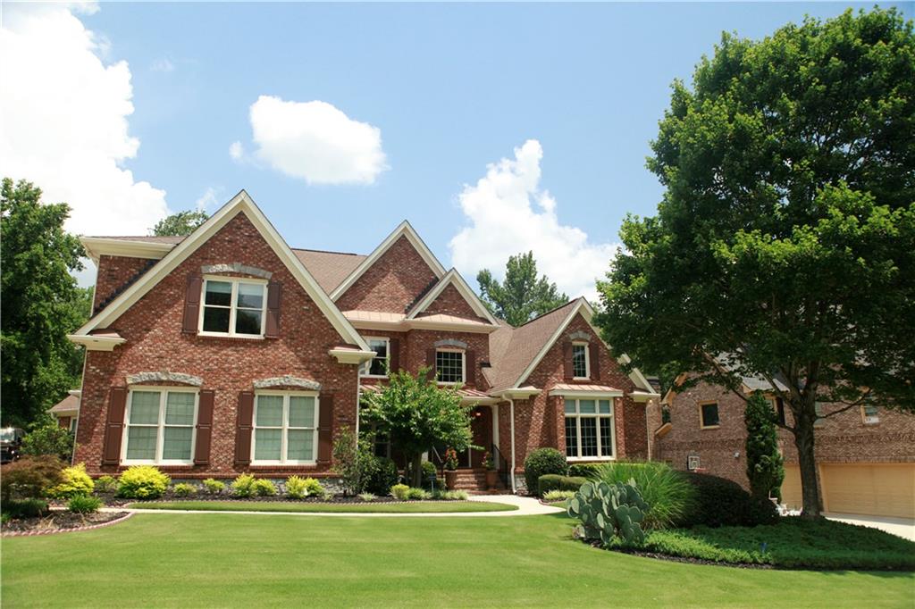 2201 Hunters Green Drive
