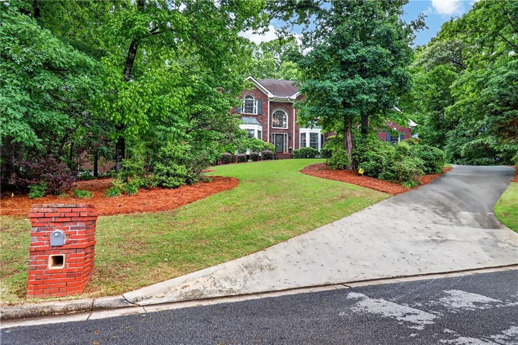 1290 Oxford Drive SE