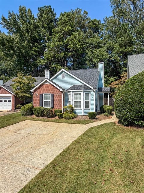 Homes For Sale - 2764 Saint Charles Lane<br/> Kennesaw, GA 30144