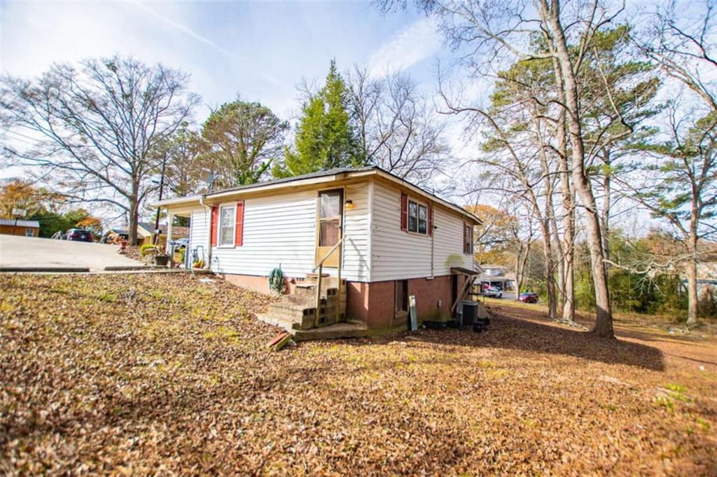 136 Watson St, Carrollton, Georgia image 3