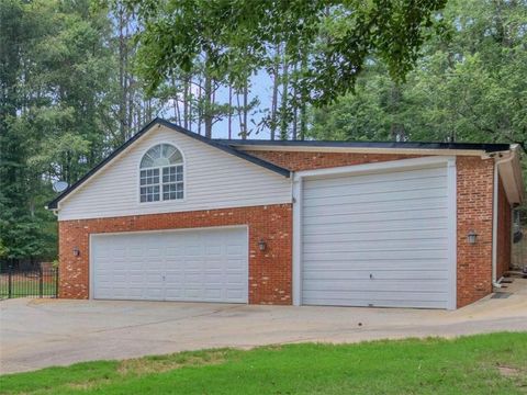 A home in Mcdonough