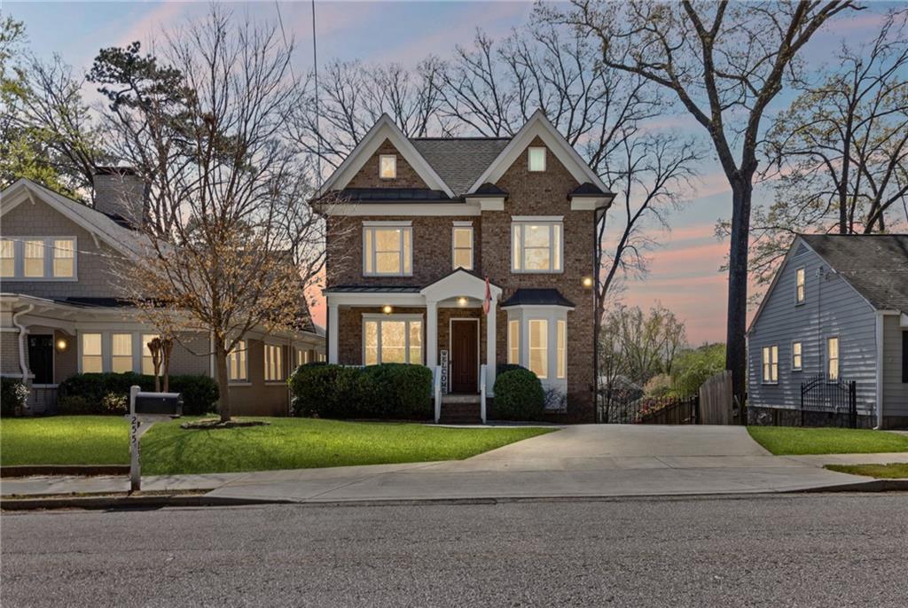 255 Lindbergh Drive NE