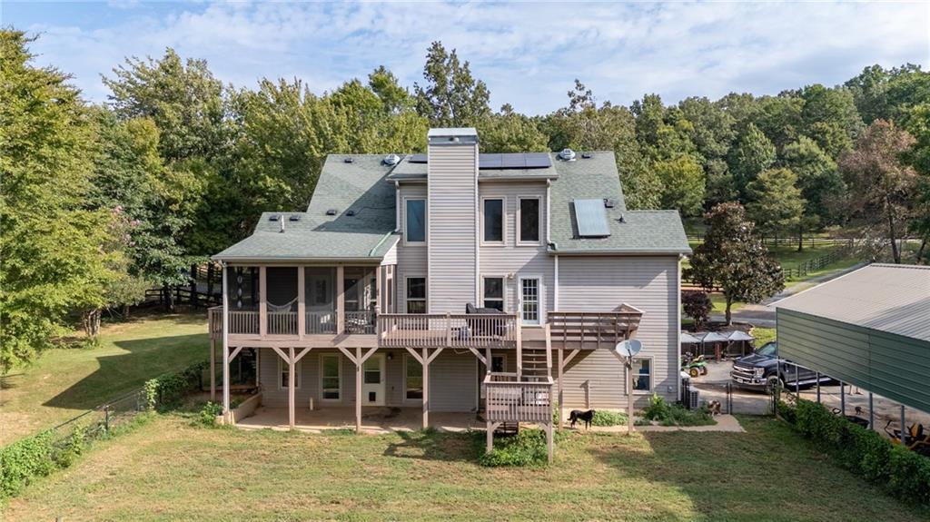 502 East Valley Road NE