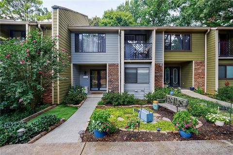 Photo of 74 Goldrush Circle, Sandy Springs, GA 30328 (MLS # 7612401)