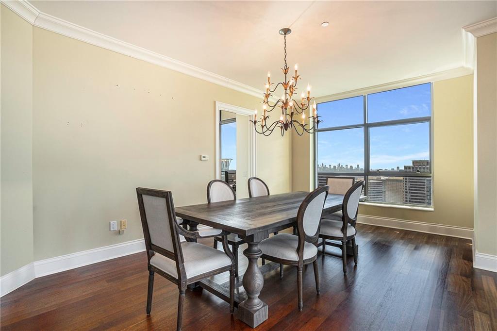 750 Park Avenue NE 30W