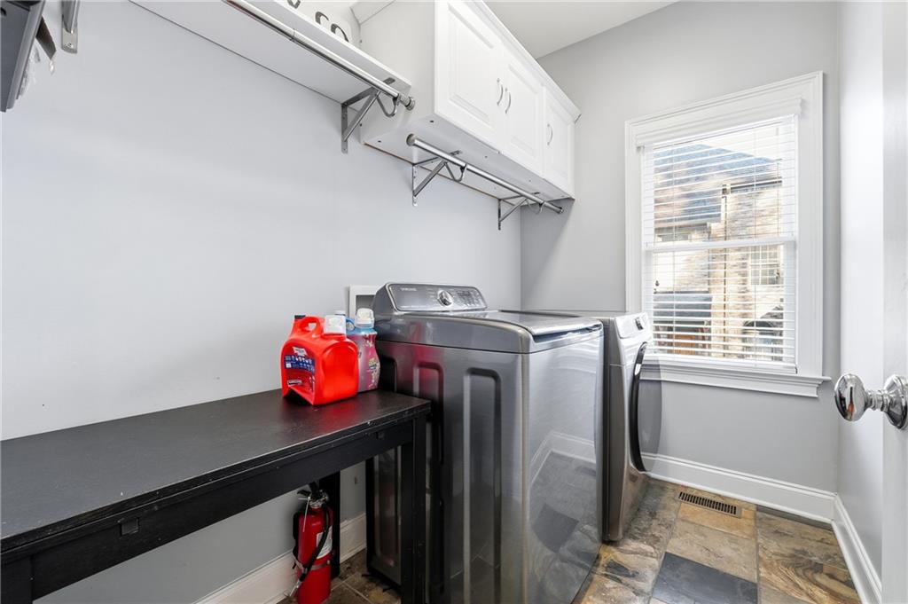 SOUTHAMPTON at SPRINGBROOK - Residential