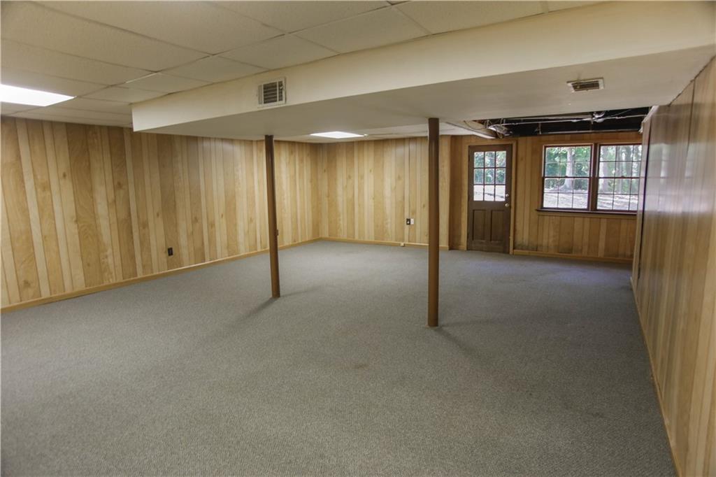 4042 Shady Circle, Lilburn, Georgia image 30