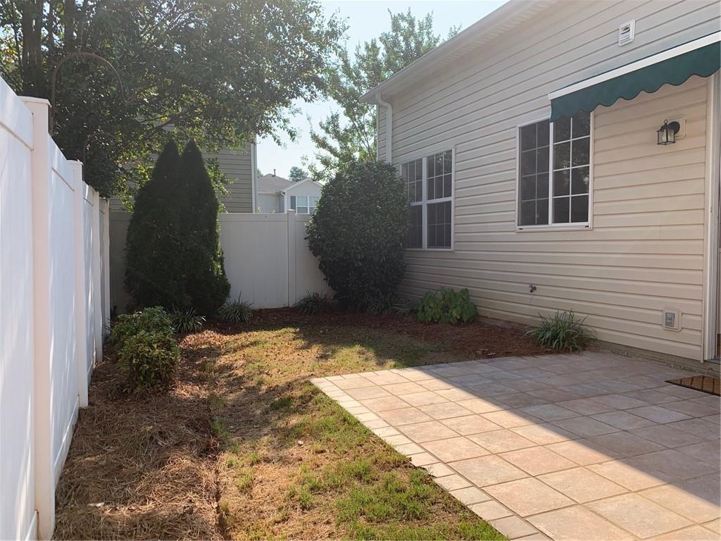 Avensong - Residential Lease