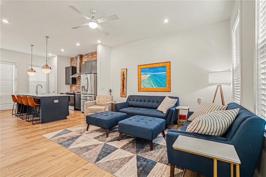 274 Dilbeck Place NE