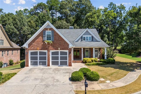 Homes For Sale - 839 Legends Drive<br/> Monroe, GA 30655