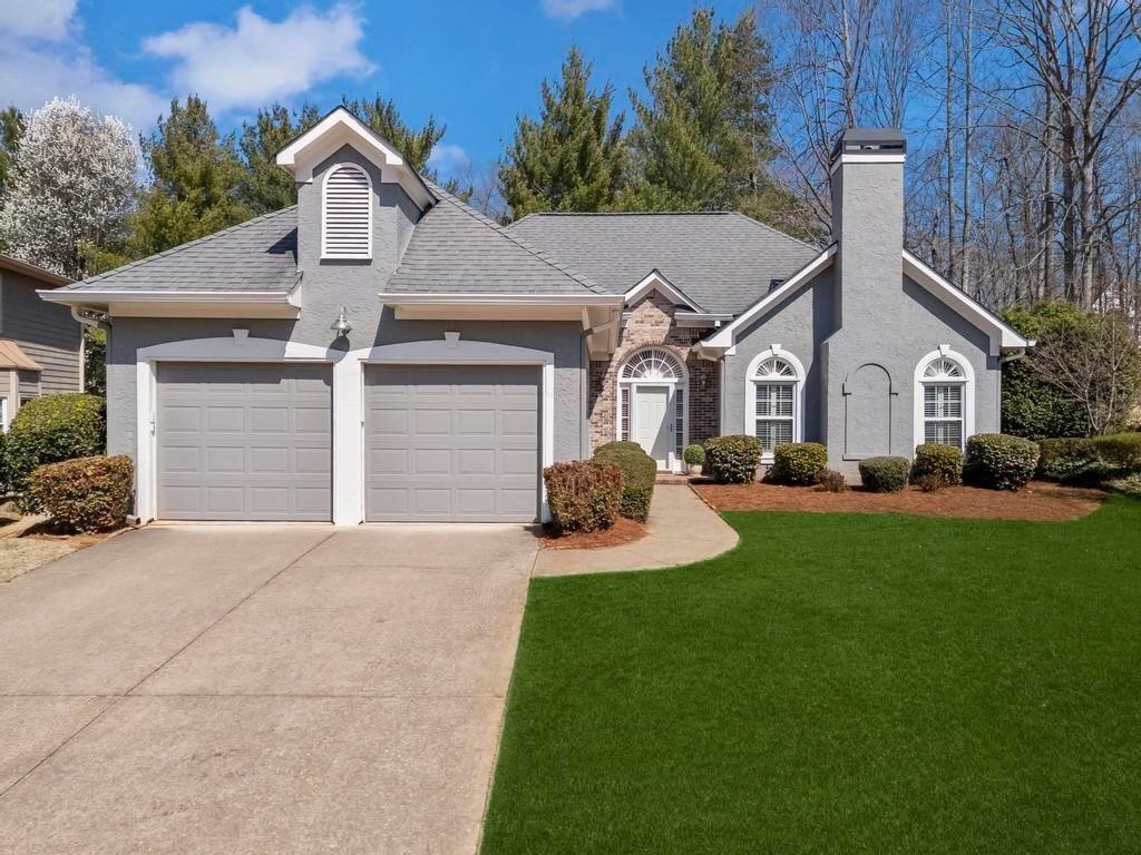 207 Bent Oak Lane, Woodstock, Georgia image 2