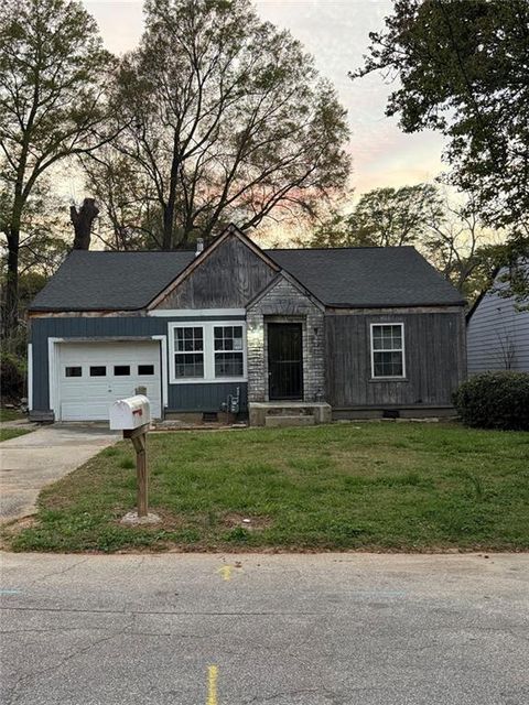 Homes For Sale - 233 Mathewson Place<br/> Atlanta, GA 30314
