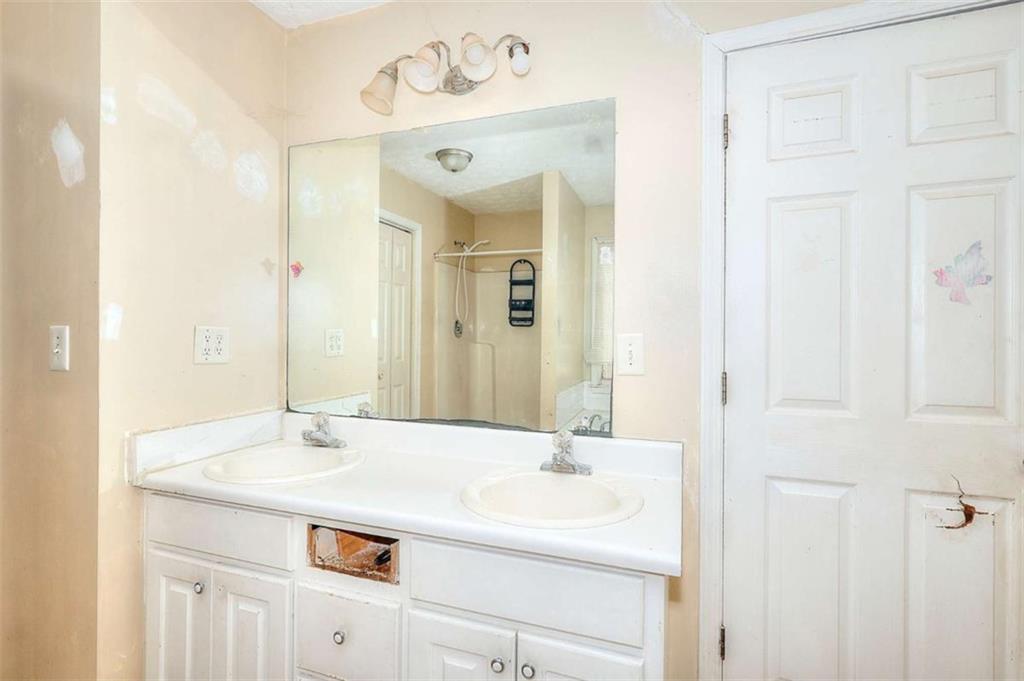702 E Marable Street, Monroe, Georgia image 17