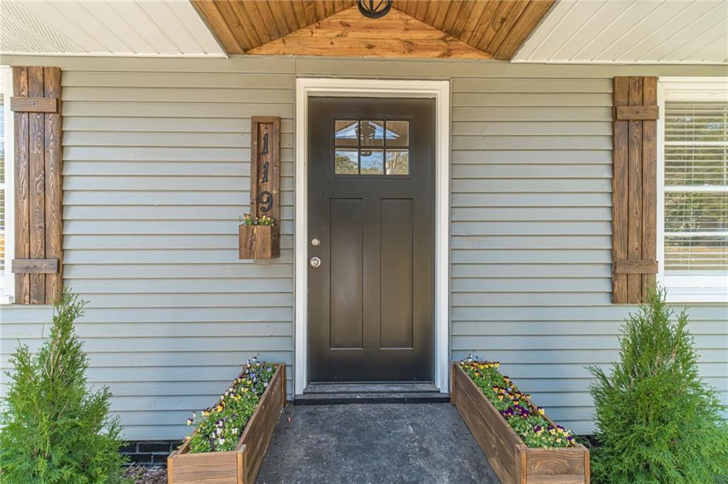119 Glen Iris Drive