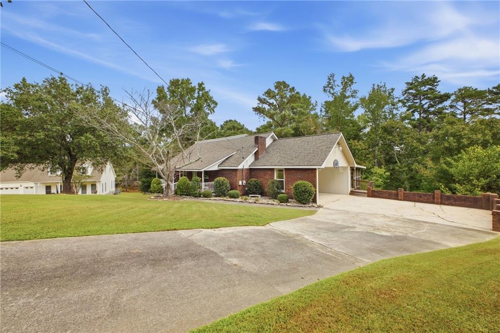 18 College View Drive SW