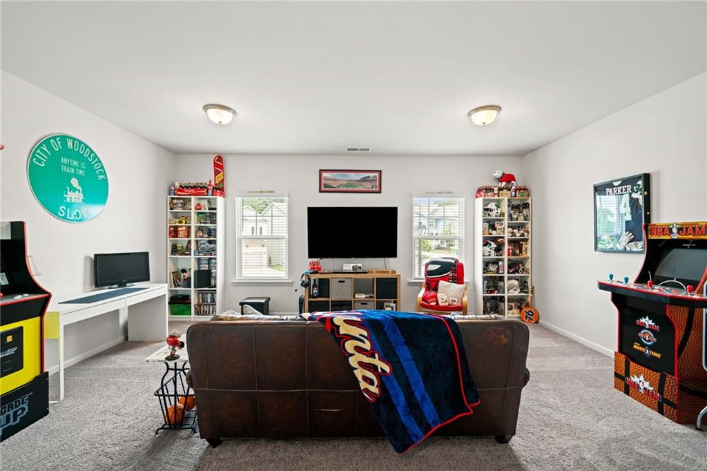 Lynwood - Residential