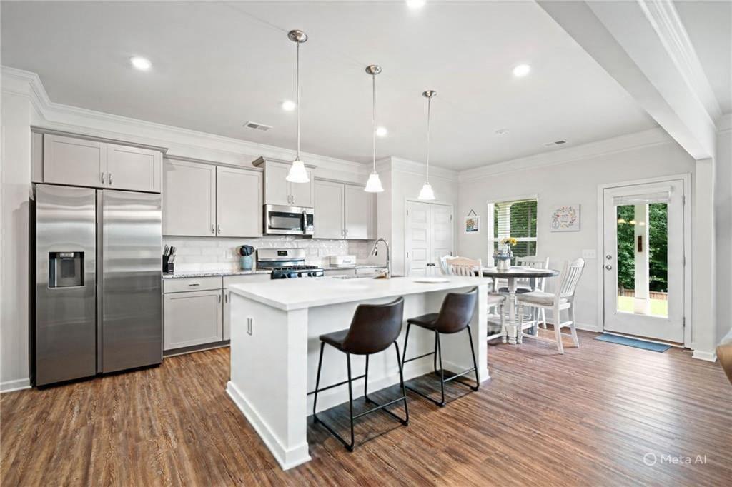 Lynwood - Residential
