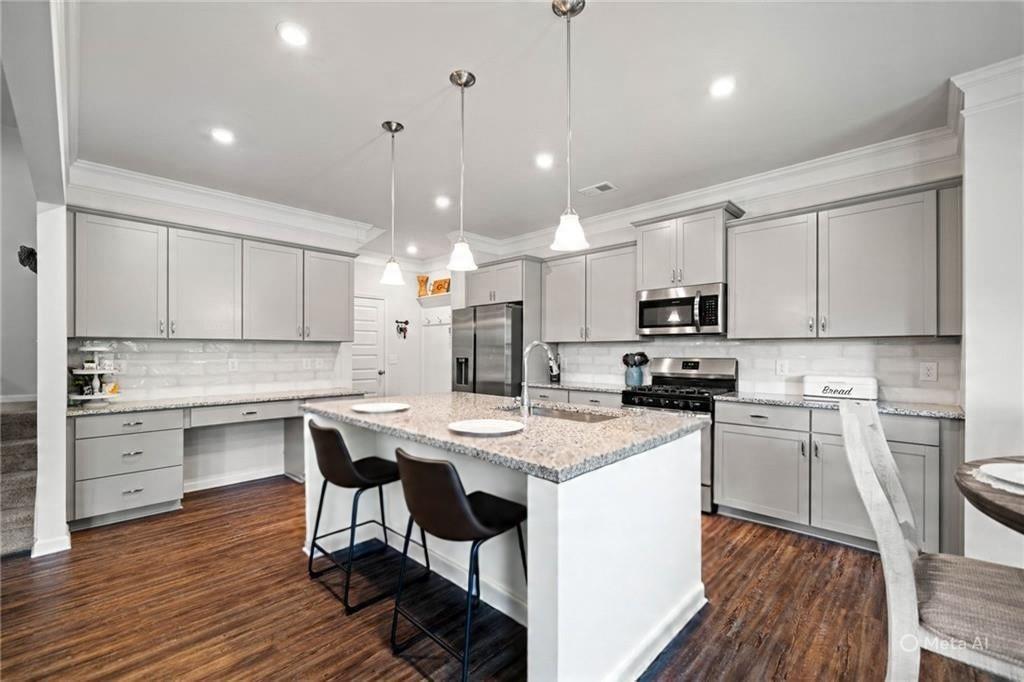 Lynwood - Residential