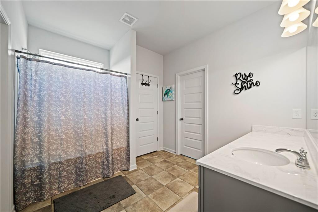 Lynwood - Residential