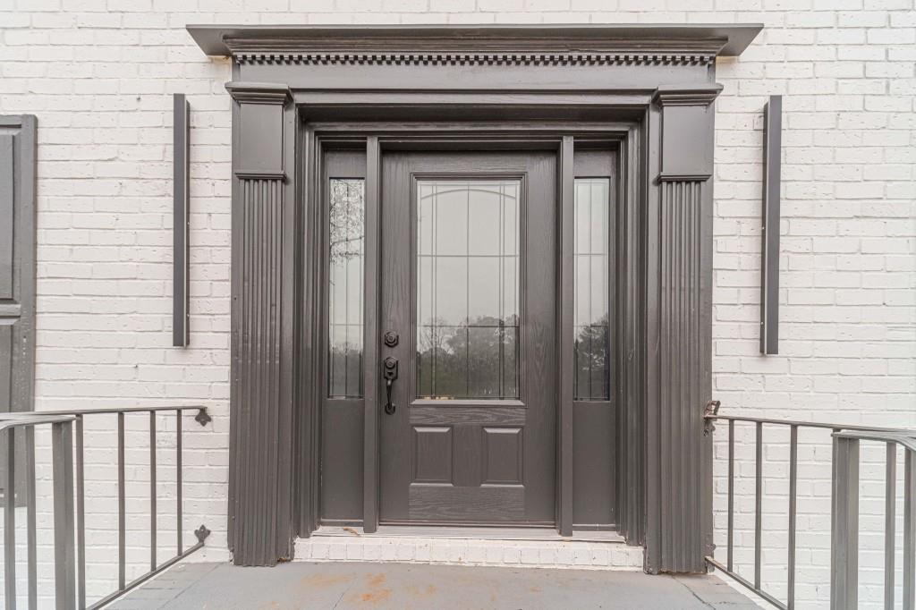 380 Cardigan Circle SW