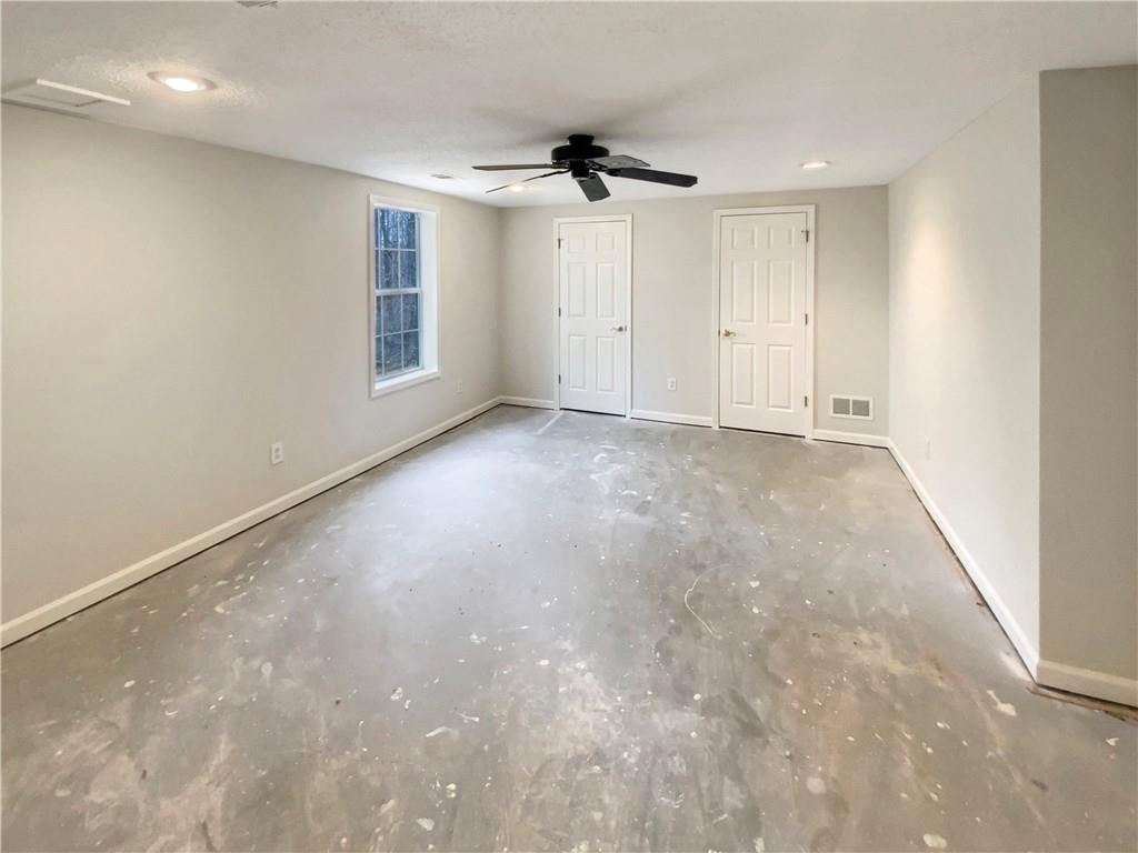 7045 Treeline Drive, Cumming, Georgia image 26