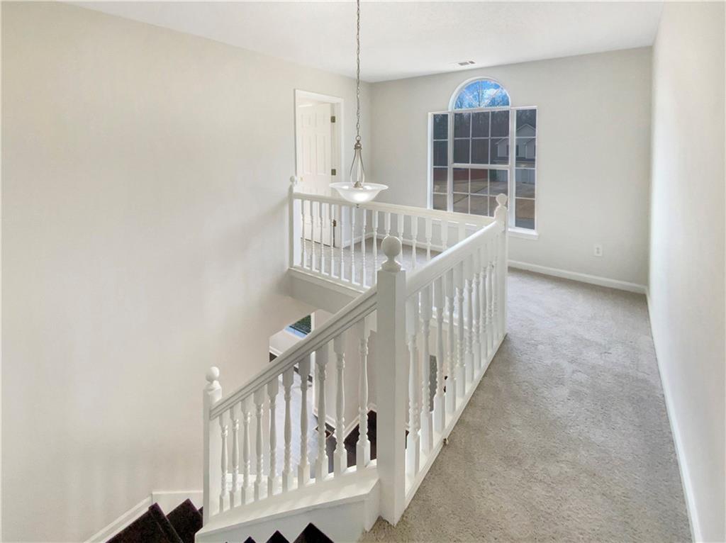 7045 Treeline Drive, Cumming, Georgia image 17