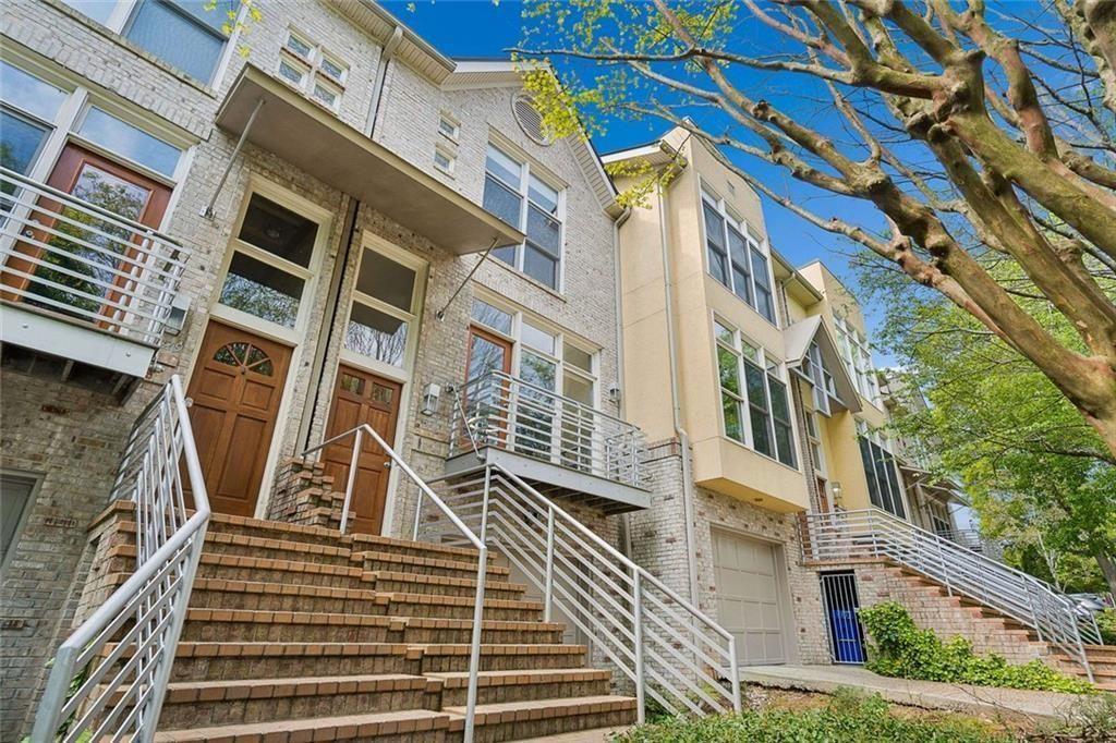 1327 Peachtree View NE