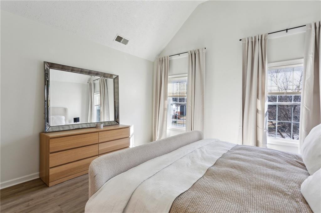 Eagle Point - Residential
