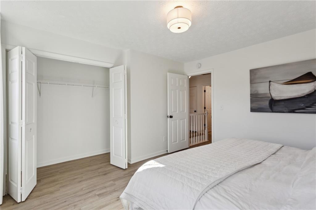 Eagle Point - Residential