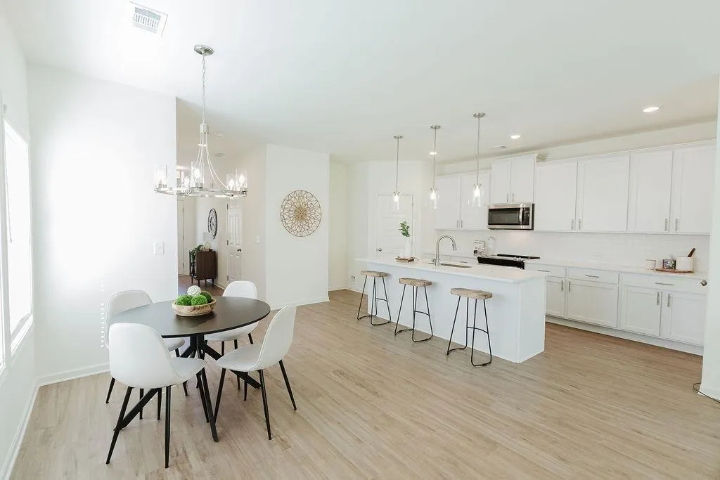 Dawsonville, Georgia 30534, United States, 3 Bedrooms Bedrooms, ,3 BathroomsBathrooms,Residential,Active,192519