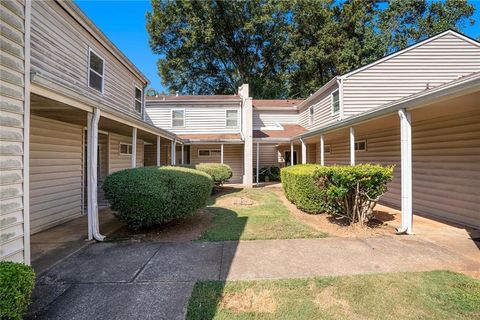 2009 Oak Park Lane Decatur GA 30032