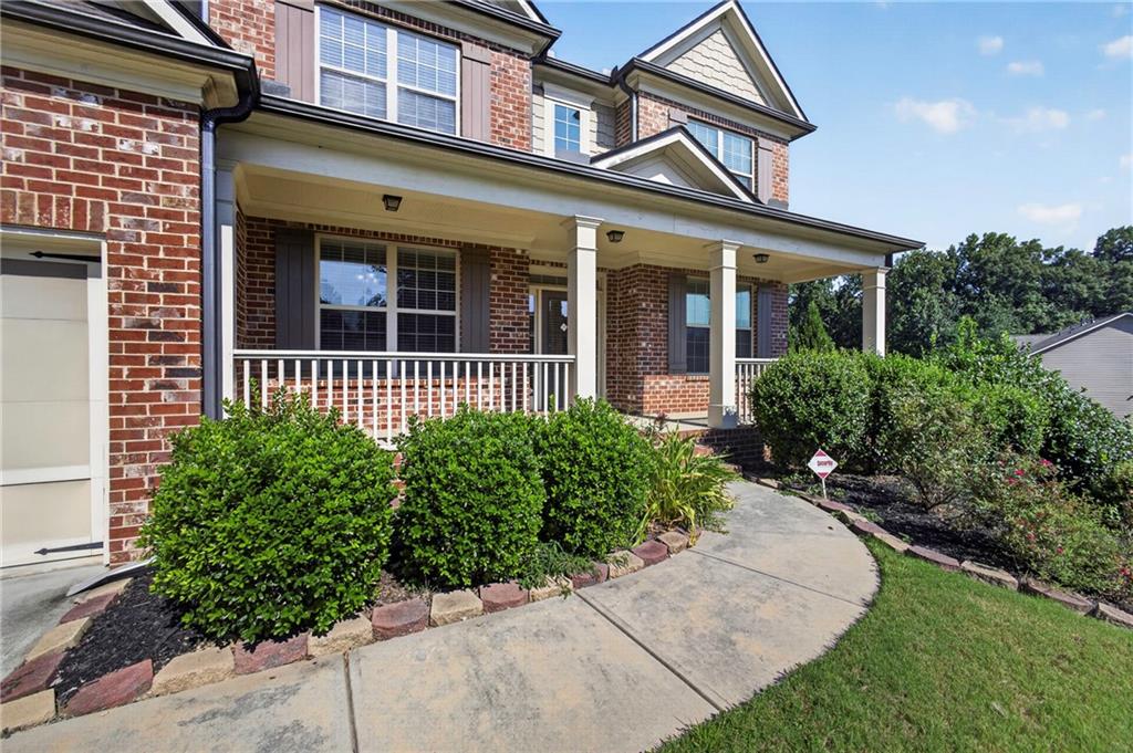 3952 Ivy Gate Drive