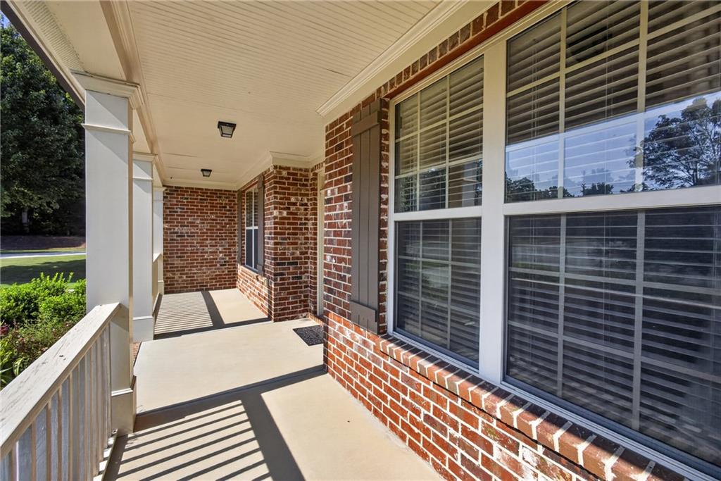 3952 Ivy Gate Drive