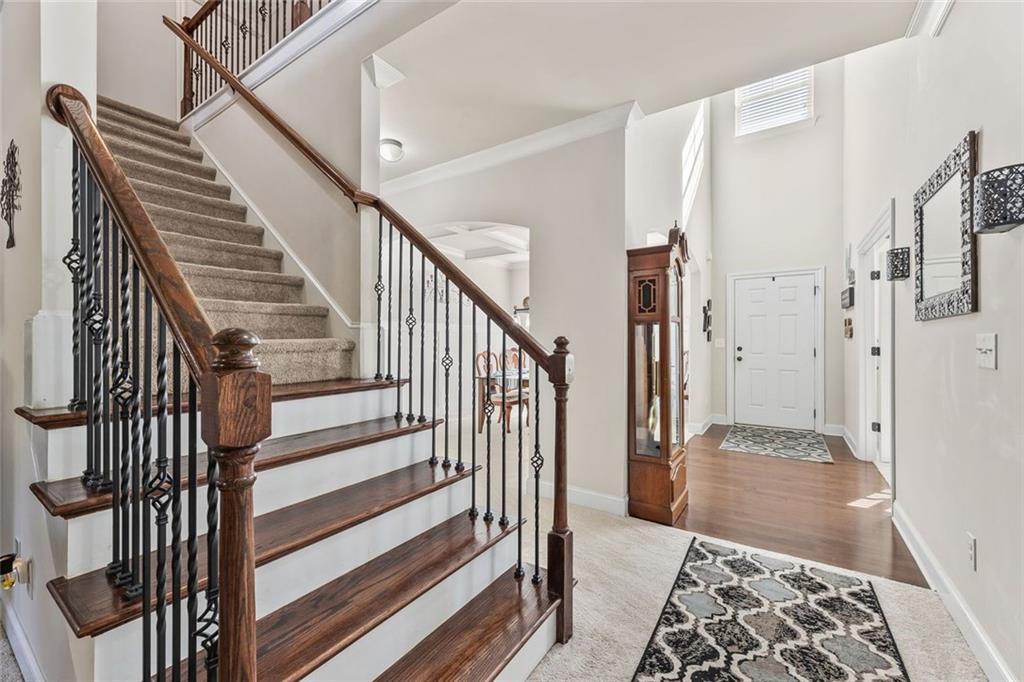 2962 Canyon Glen Way