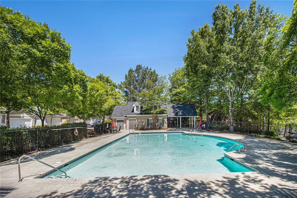 2000 Suttles Drive, Atlanta, Georgia image 25