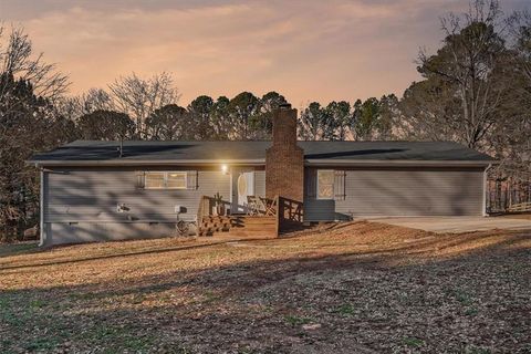 Homes For Sale - 718 Baskin Road<br/> Temple, GA 30179