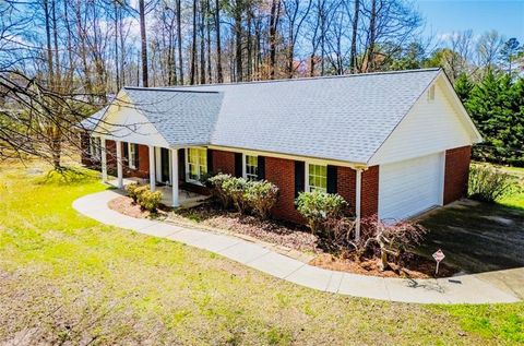 Homes For Sale - 920 Courthouse Road<br/> Temple, GA 30179