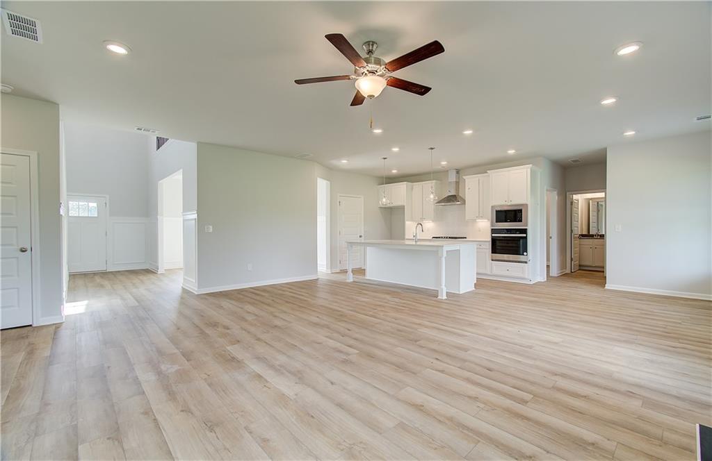193 Haverling Pass, Hampton, Georgia image 11