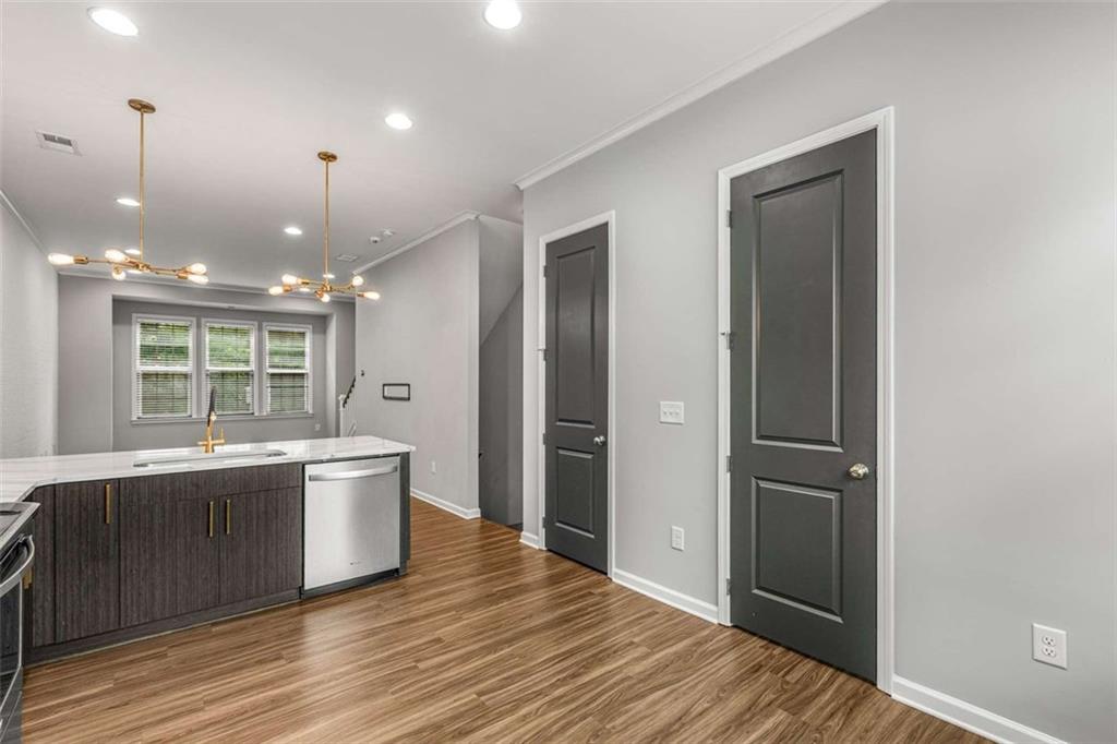 635 Broadview Place, Atlanta, Georgia image 9