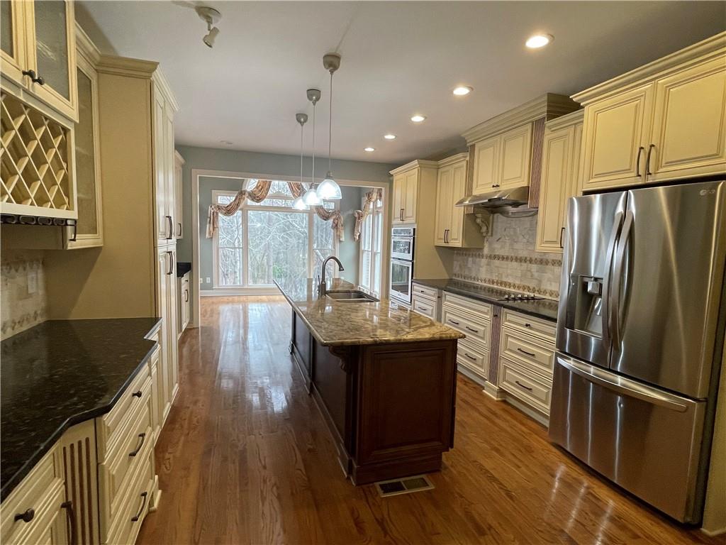 Lost Forrest - Residential Lease