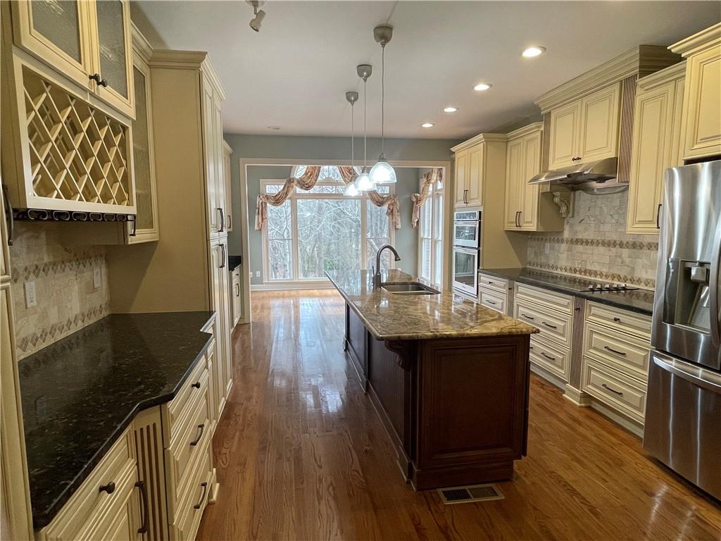 Lost Forrest - Residential Lease