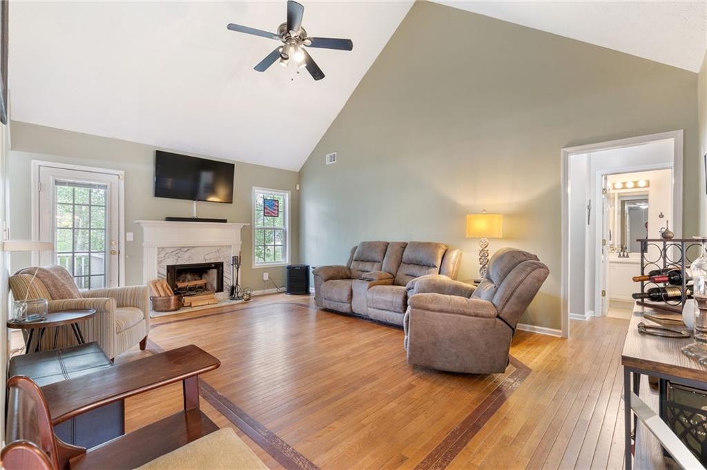 1303 Post Oak Court