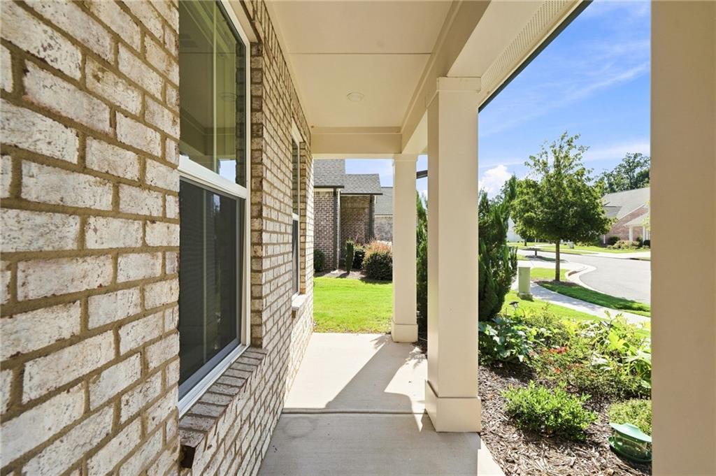 201 Floral Valley Drive
