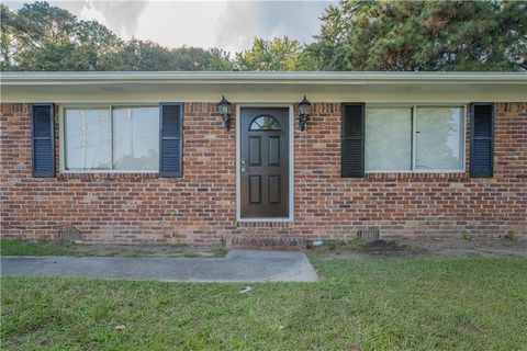 2844 Whispering Hills Drive Atlanta GA 30341