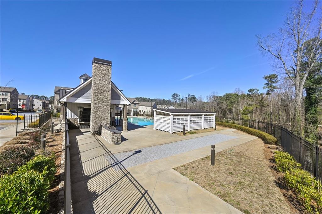 4362 White Spruce Alley, Doraville, Georgia image 4