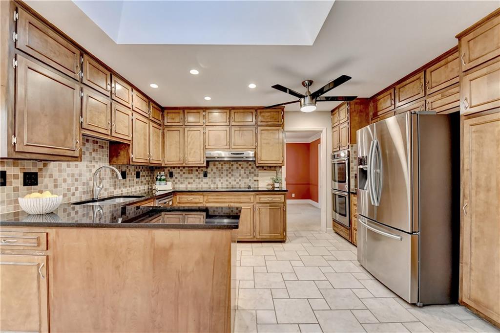 1330 Hampton Hall Drive NE